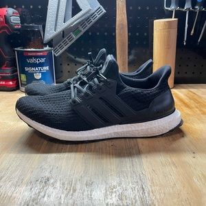 Adidas Ultraboost 4.0